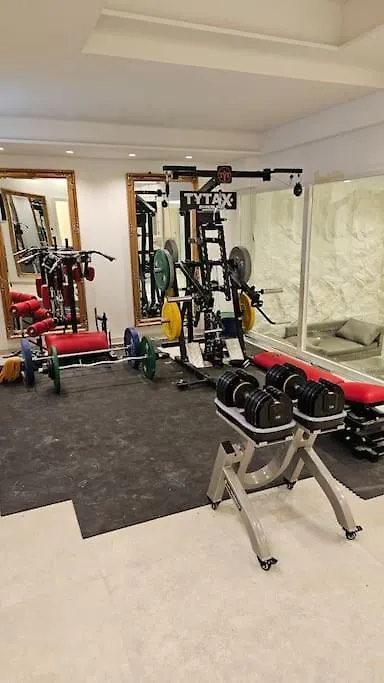 Ug Neubau City Wohnung - Pool, Gym, Zweites Bad Extra Buchbar Munich 0*,  Allemagne