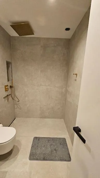 Appartement Ug Neubau City Wohnung - Pool, Gym, Zweites Bad Extra Buchbar Munich Allemagne
